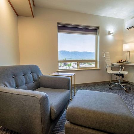 Quality Inn Sunshine Suites Terrace Buitenkant foto