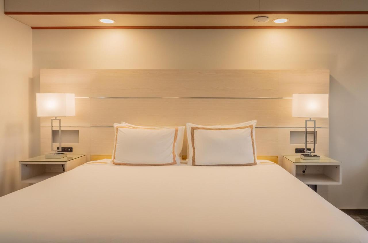 Quality Inn Sunshine Suites Terrace Buitenkant foto