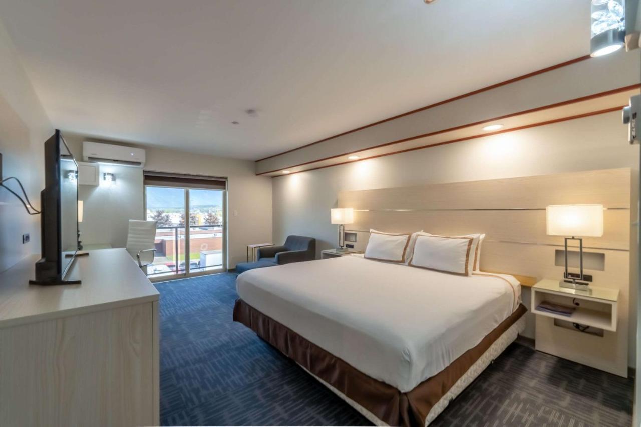 Quality Inn Sunshine Suites Terrace Buitenkant foto