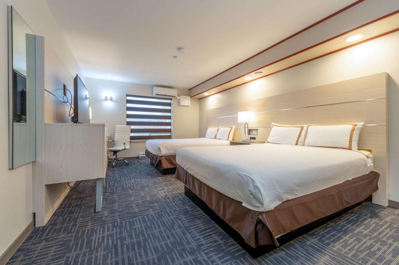 Quality Inn Sunshine Suites Terrace Buitenkant foto